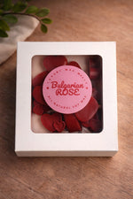 Bulgarian Rose heart-shaped wax melts in a white gift box, perfect for Valentine's aromatherapy.
